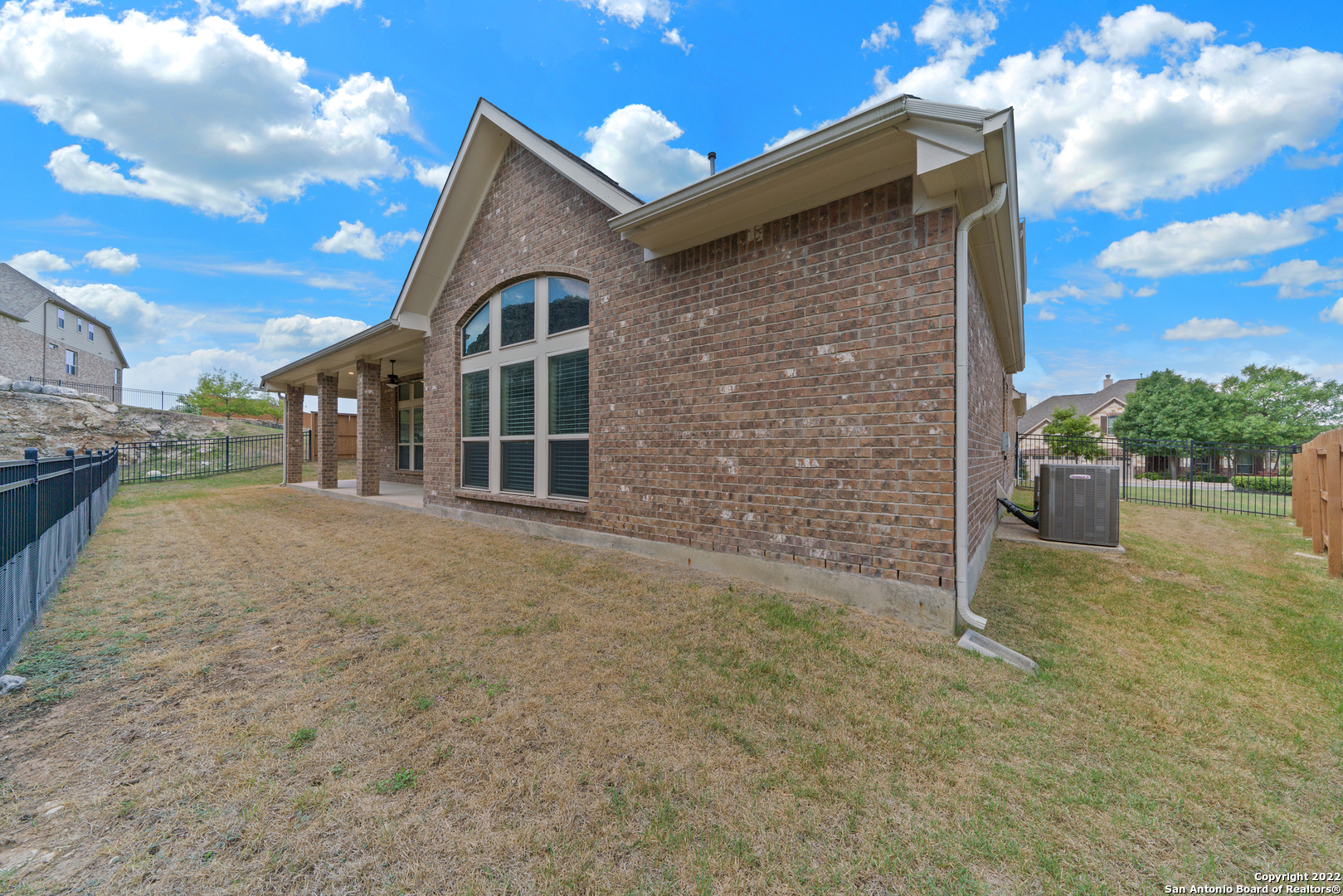 main property photo 32