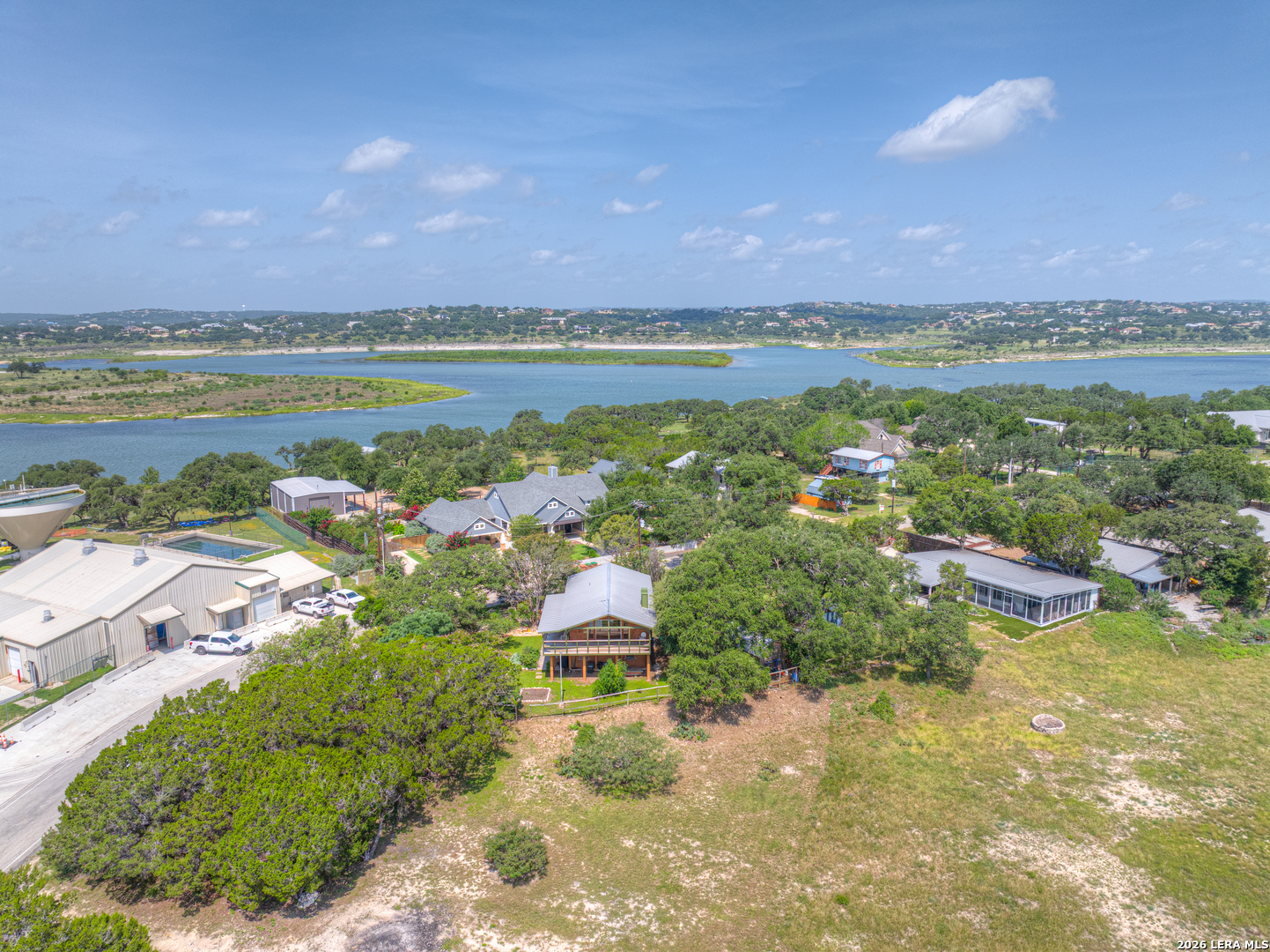 main property photo 51