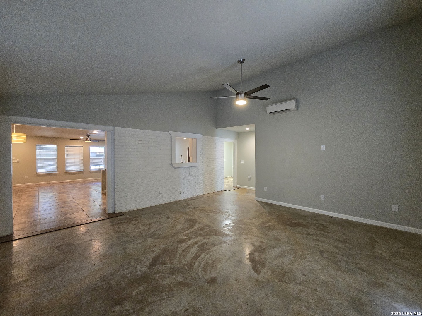 property viewer photo 12
