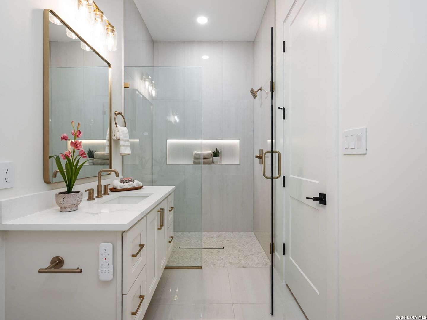 main property photo 63