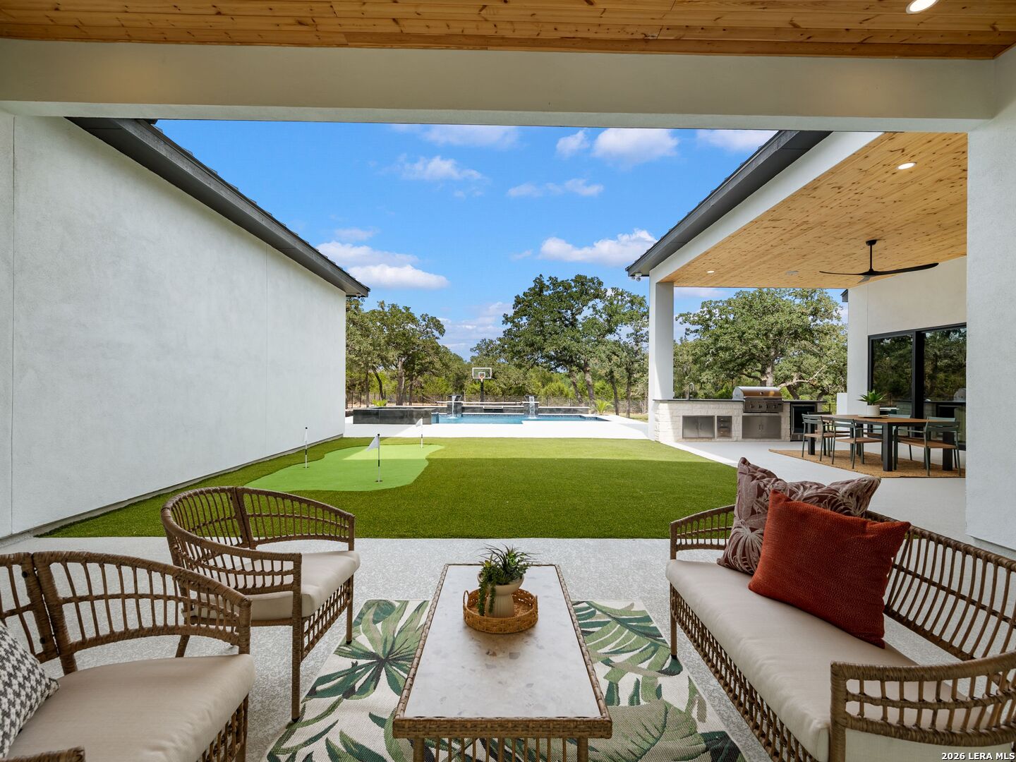 main property photo 66