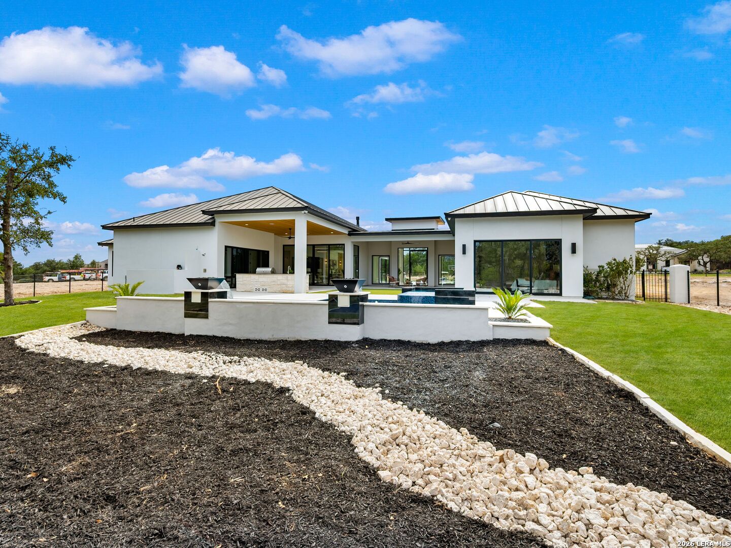 main property photo 75