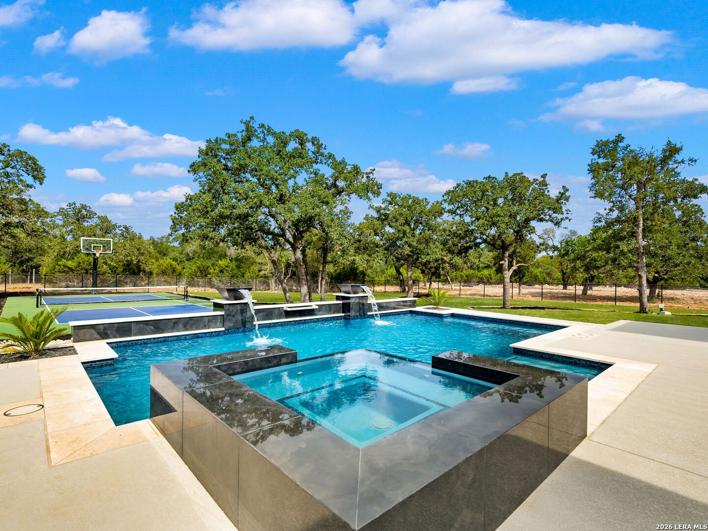 main property photo 78