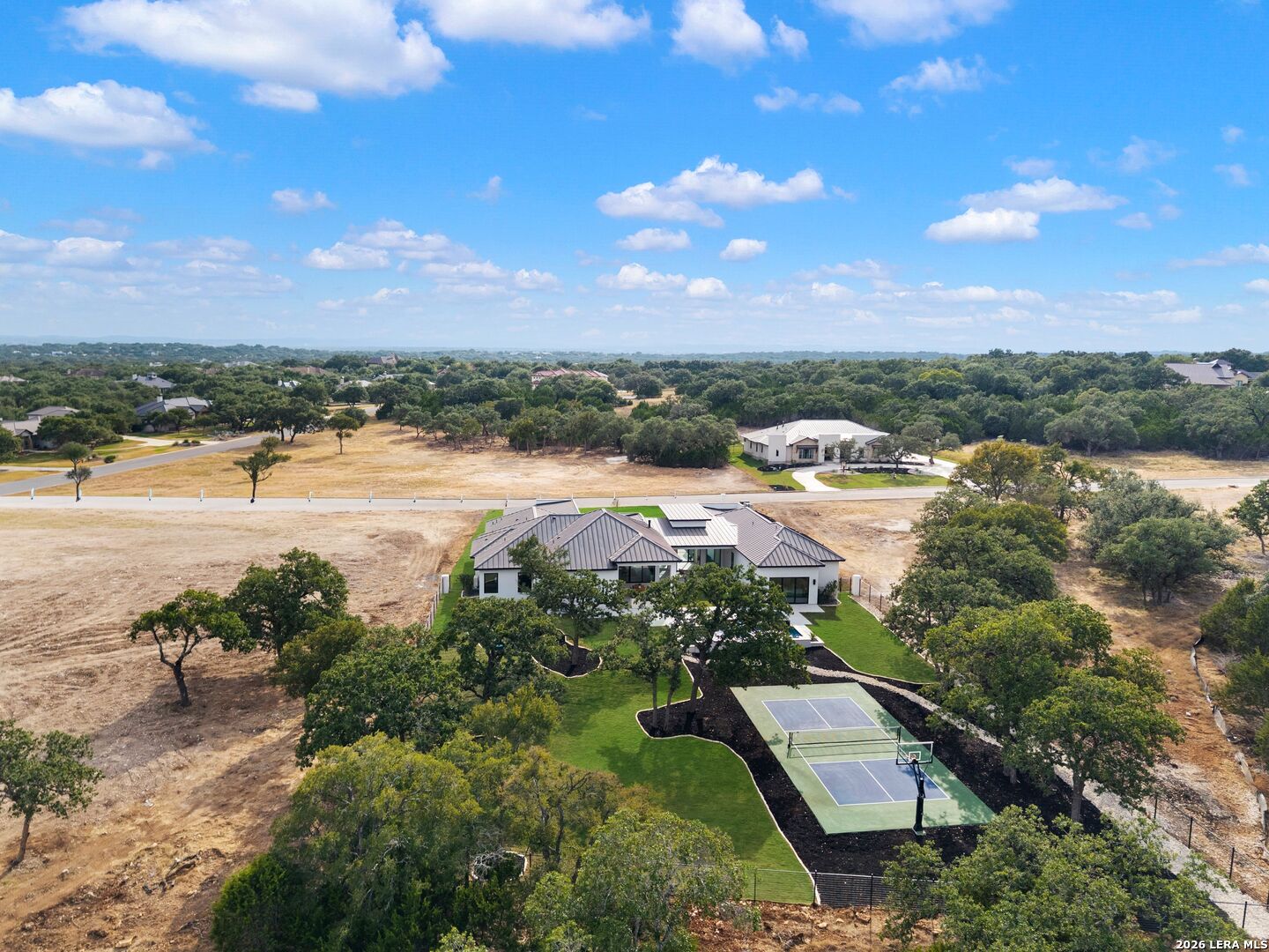 main property photo 81