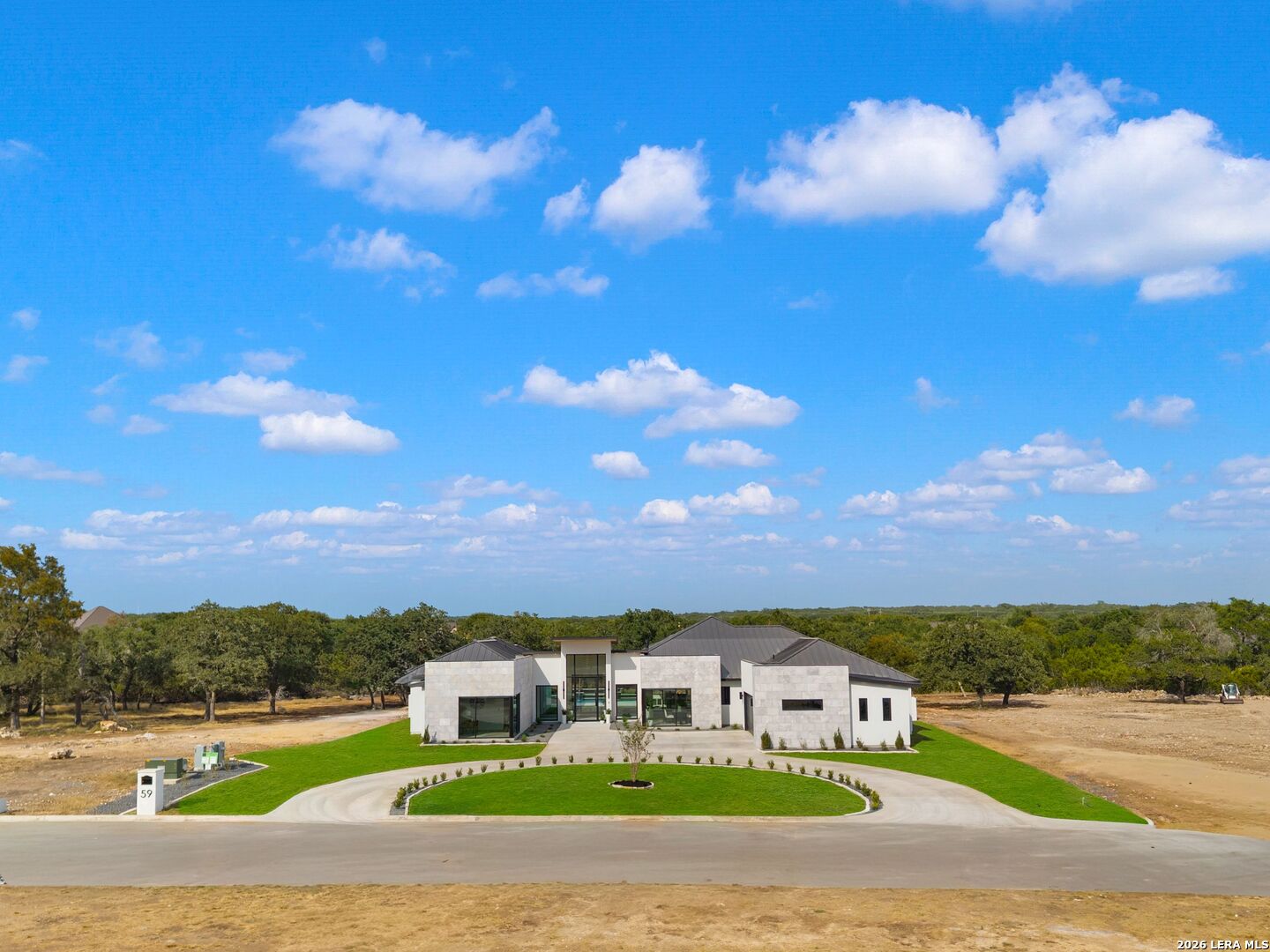 main property photo 85