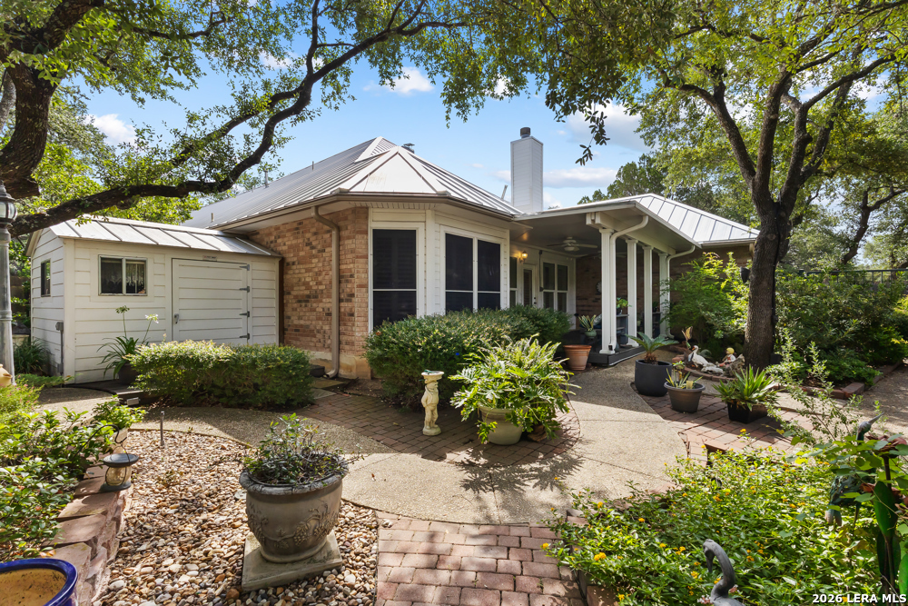 main property photo 35