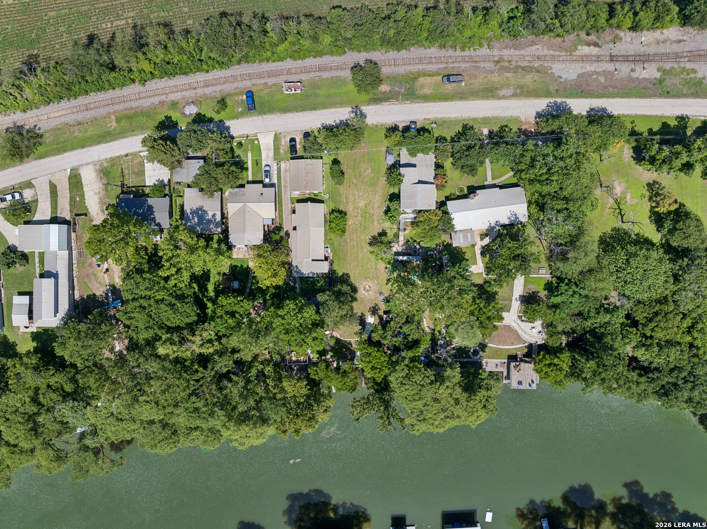 main property photo 16