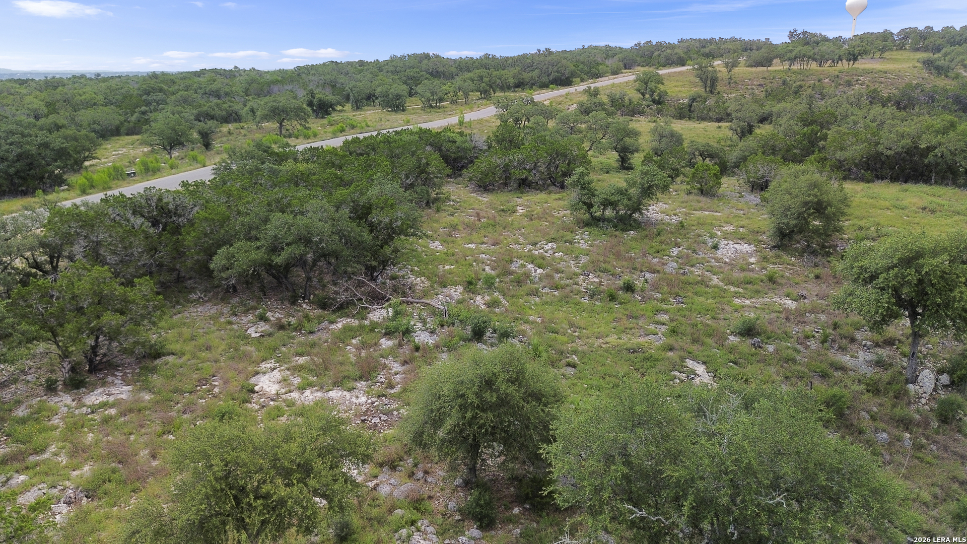 main property photo 18