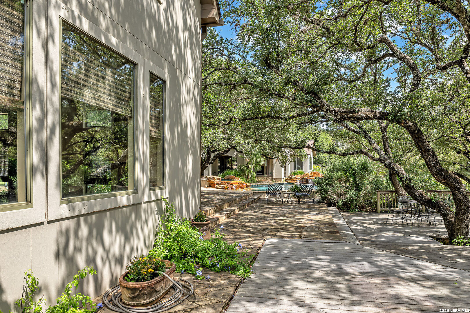 main property photo 68