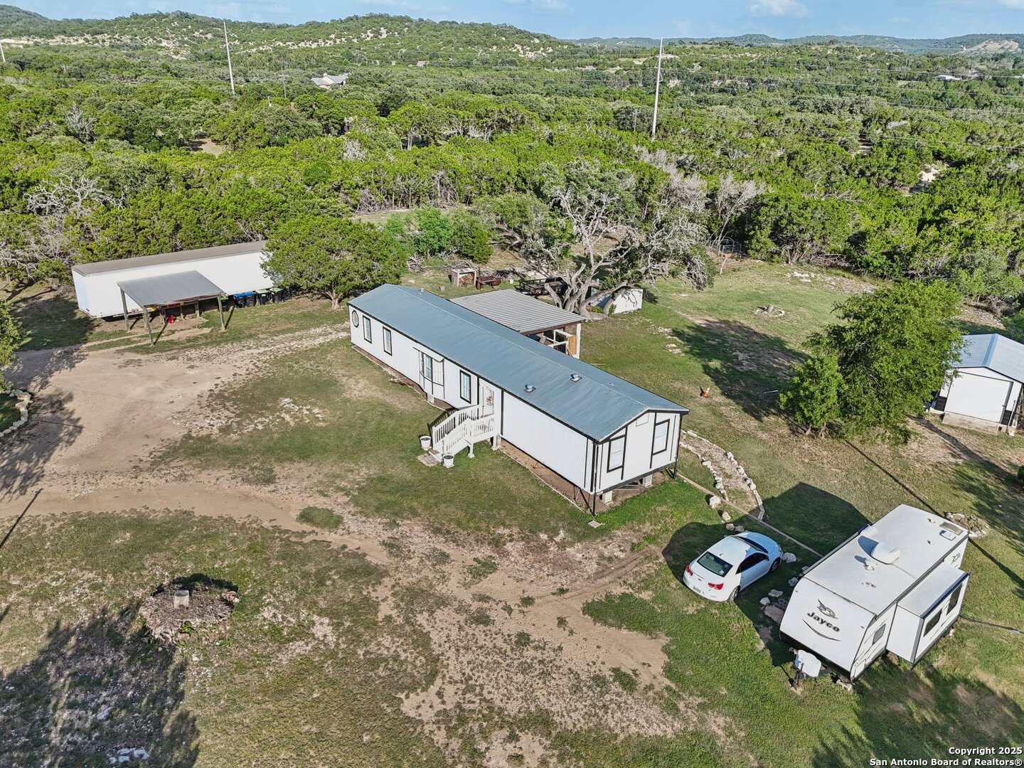 main property photo 33