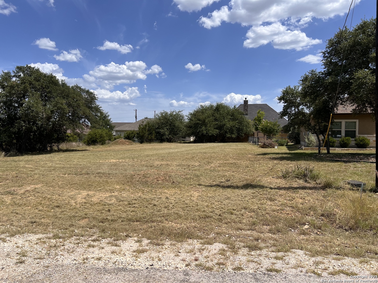 main property photo 20