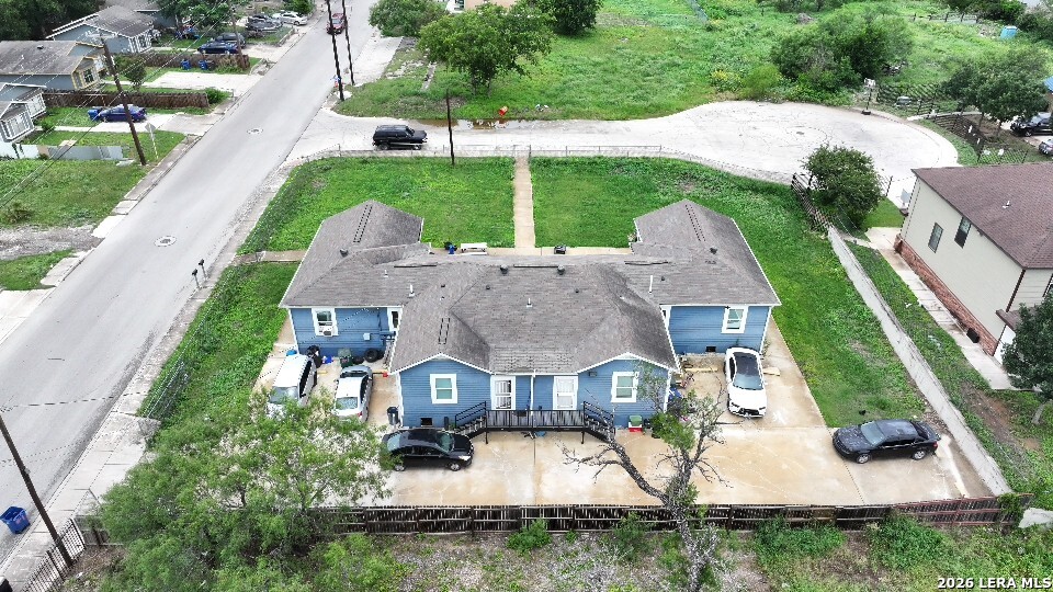 main property photo 12