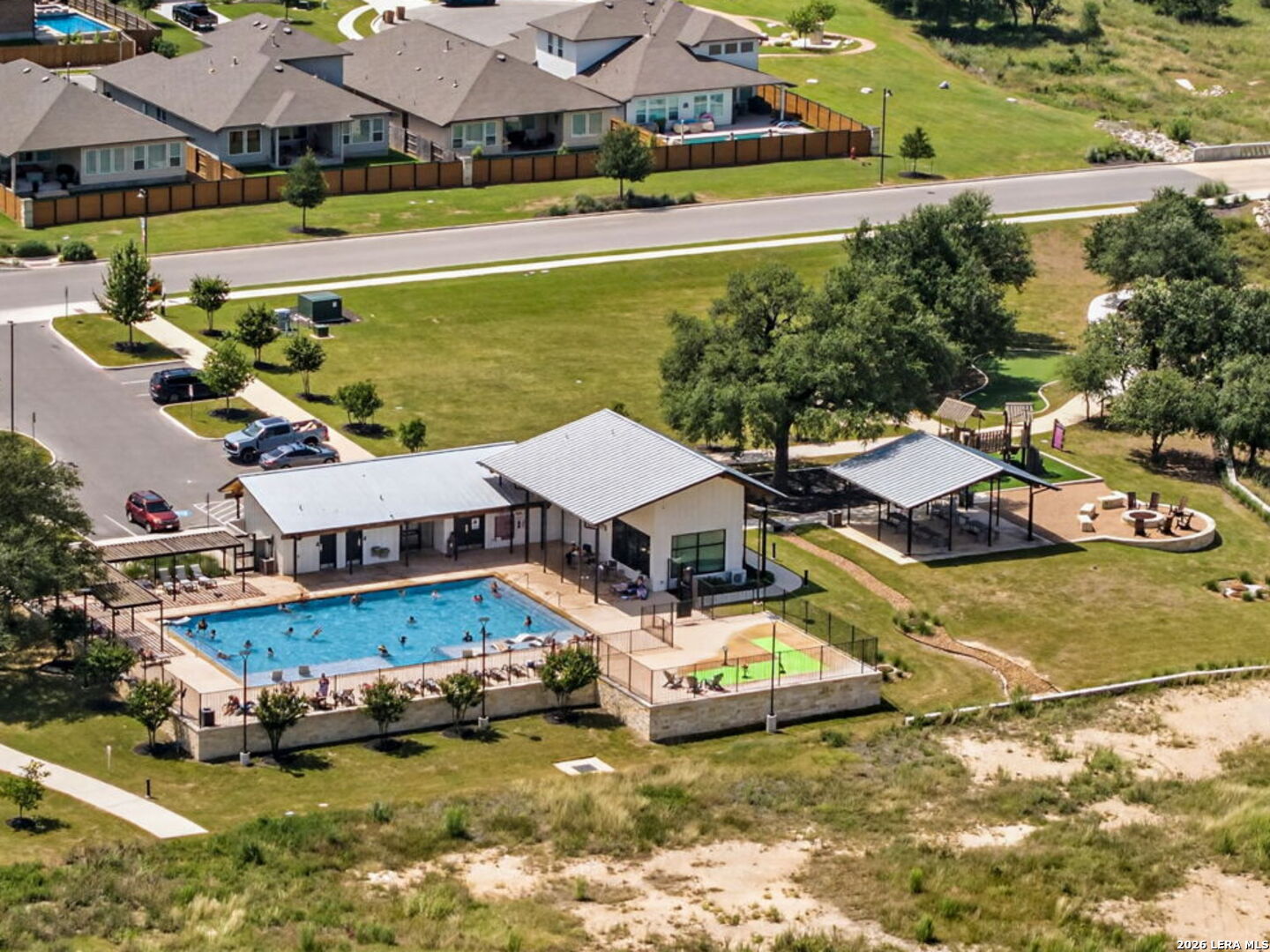 main property photo 43