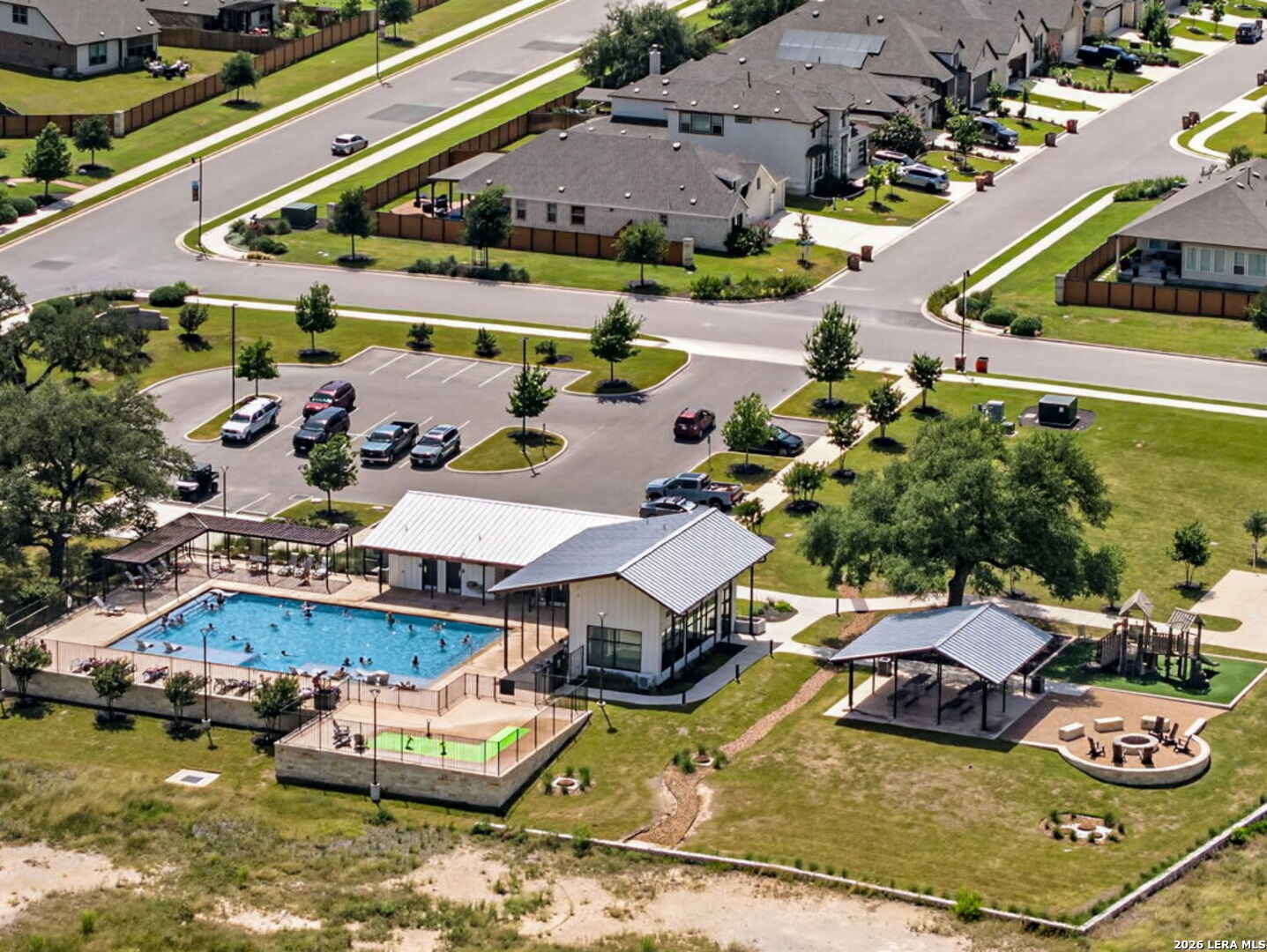 main property photo 44