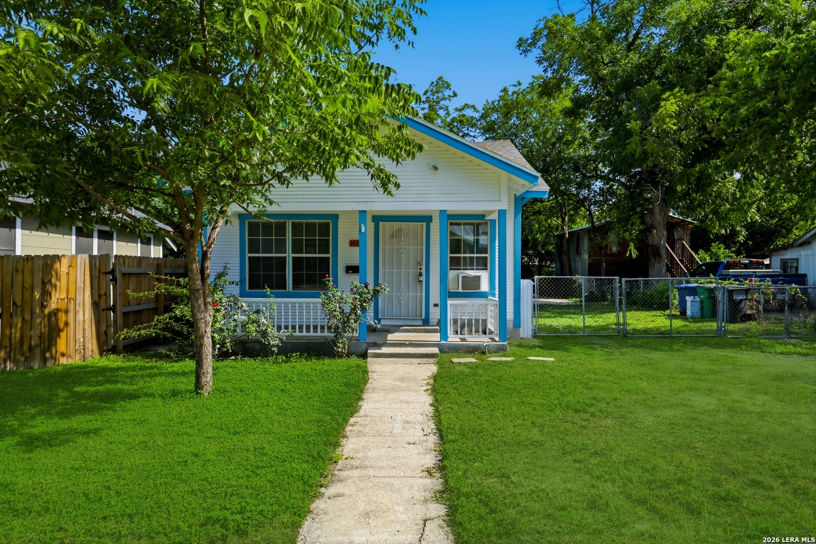 main property photo 33