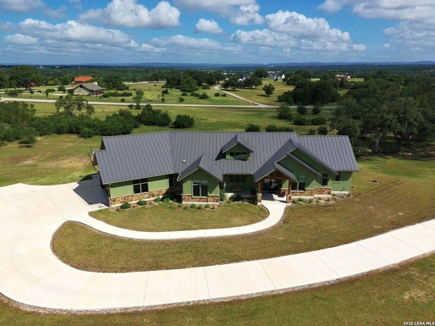 main property photo 47