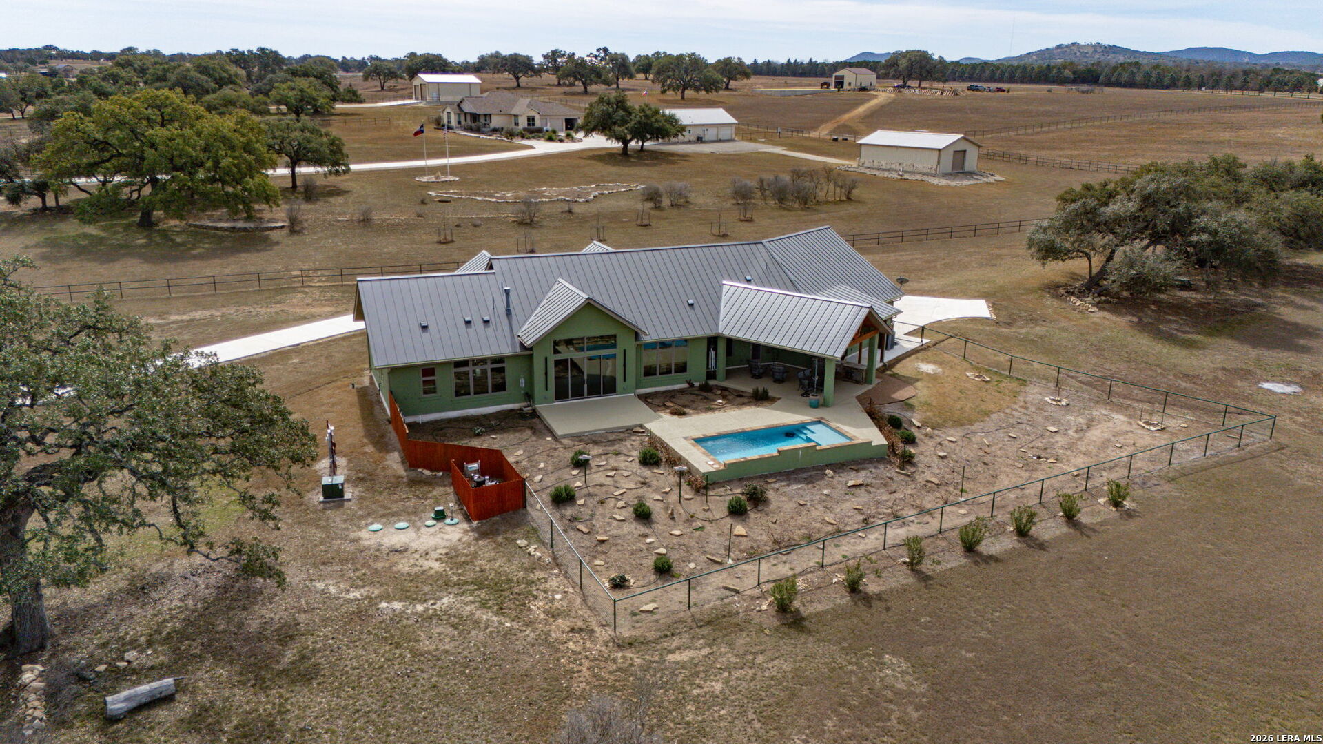 main property photo 57