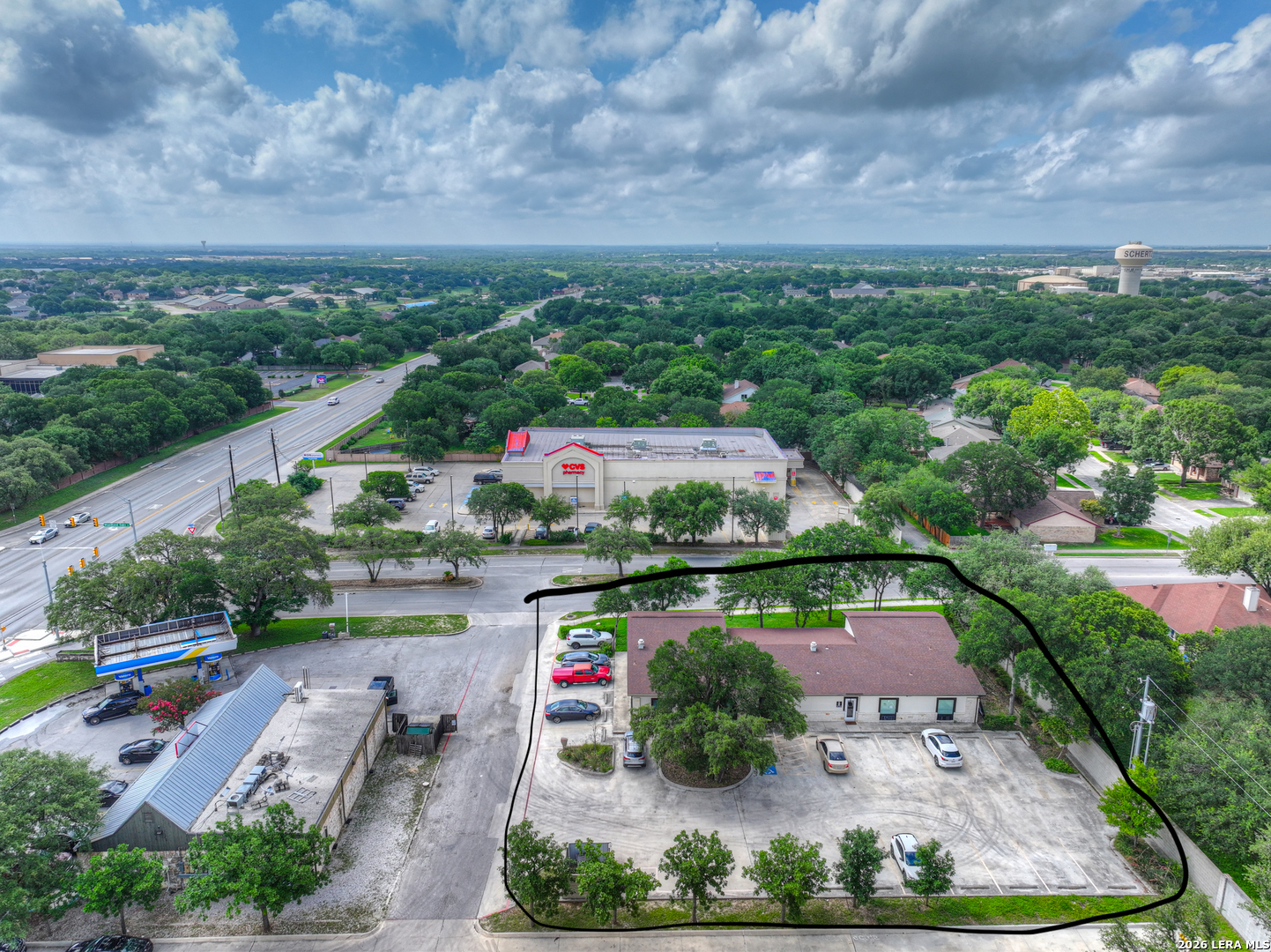 main property photo 33