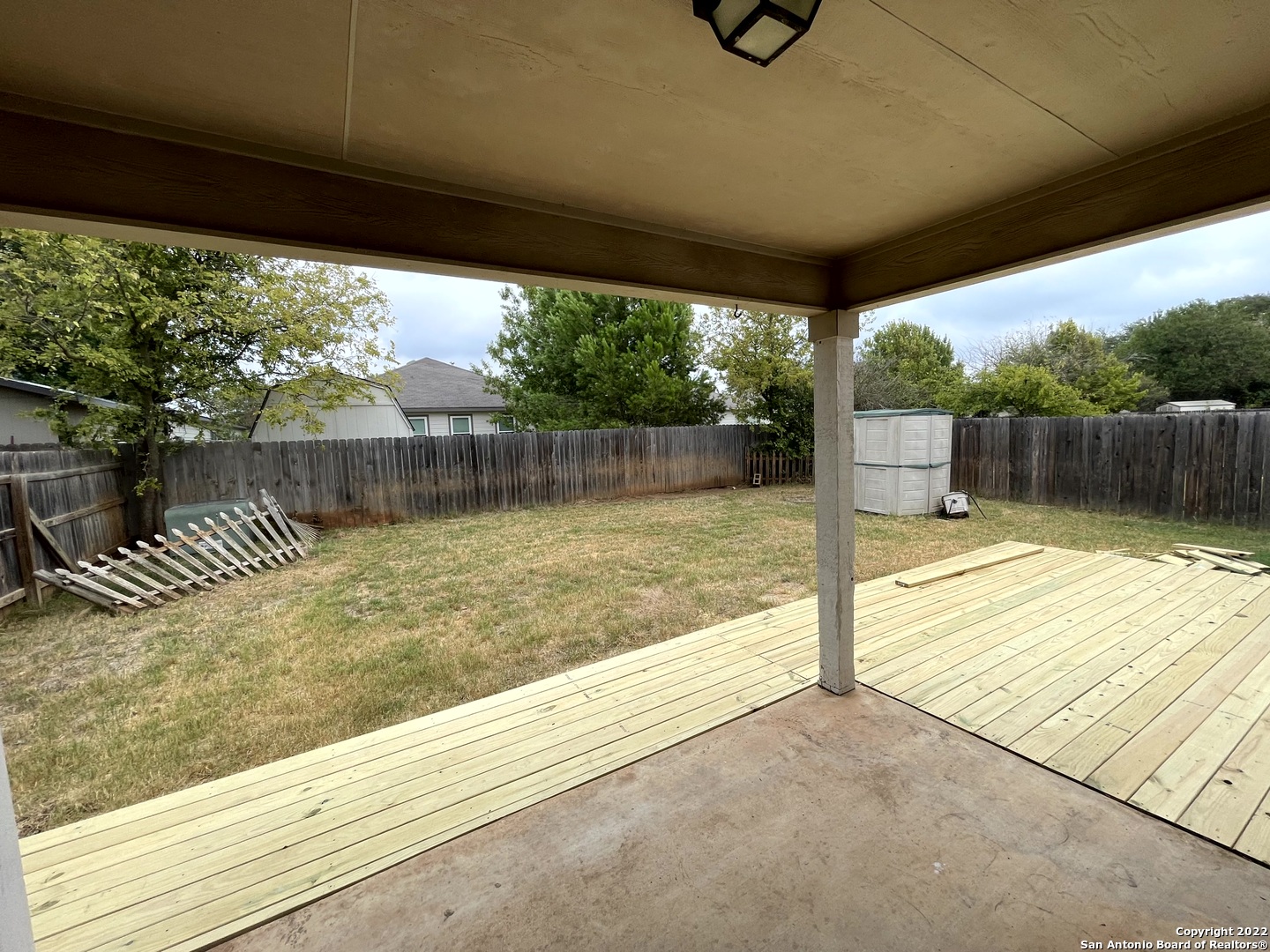 main property photo 16