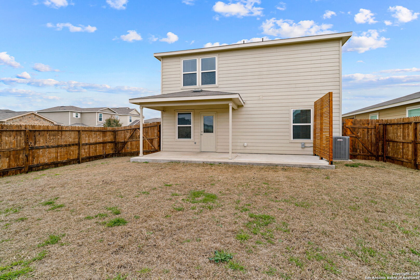 main property photo 33
