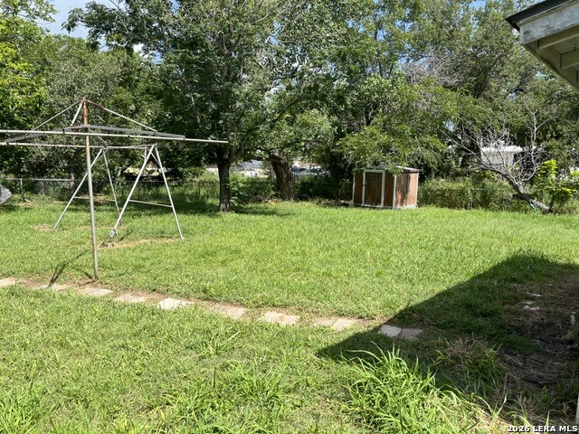 main property photo 16
