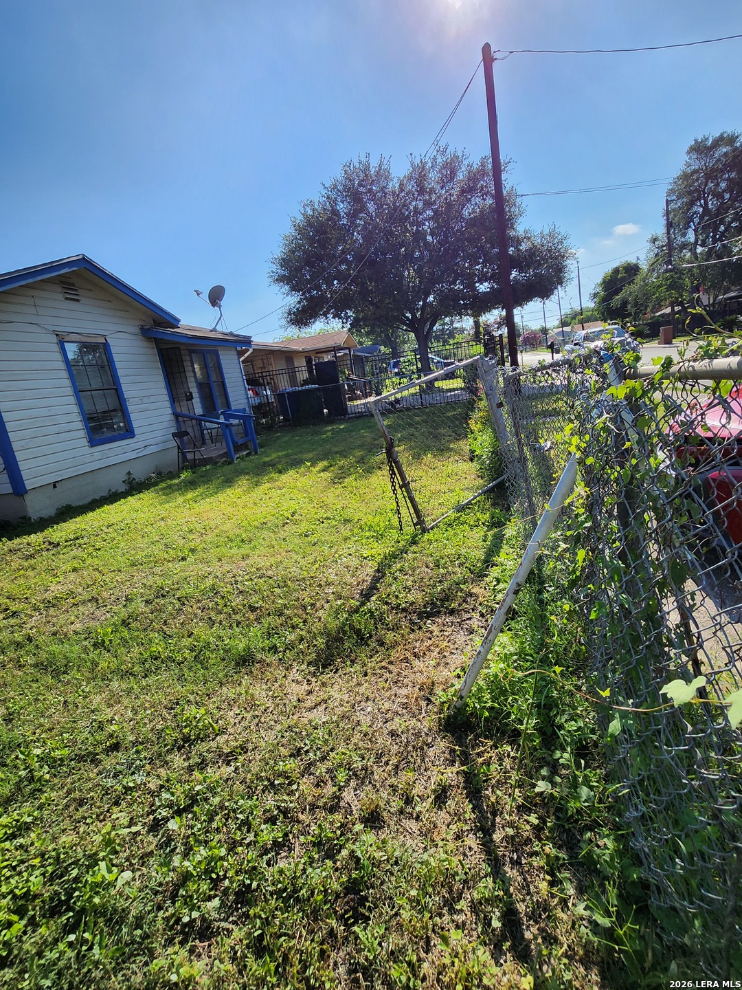 main property photo 2