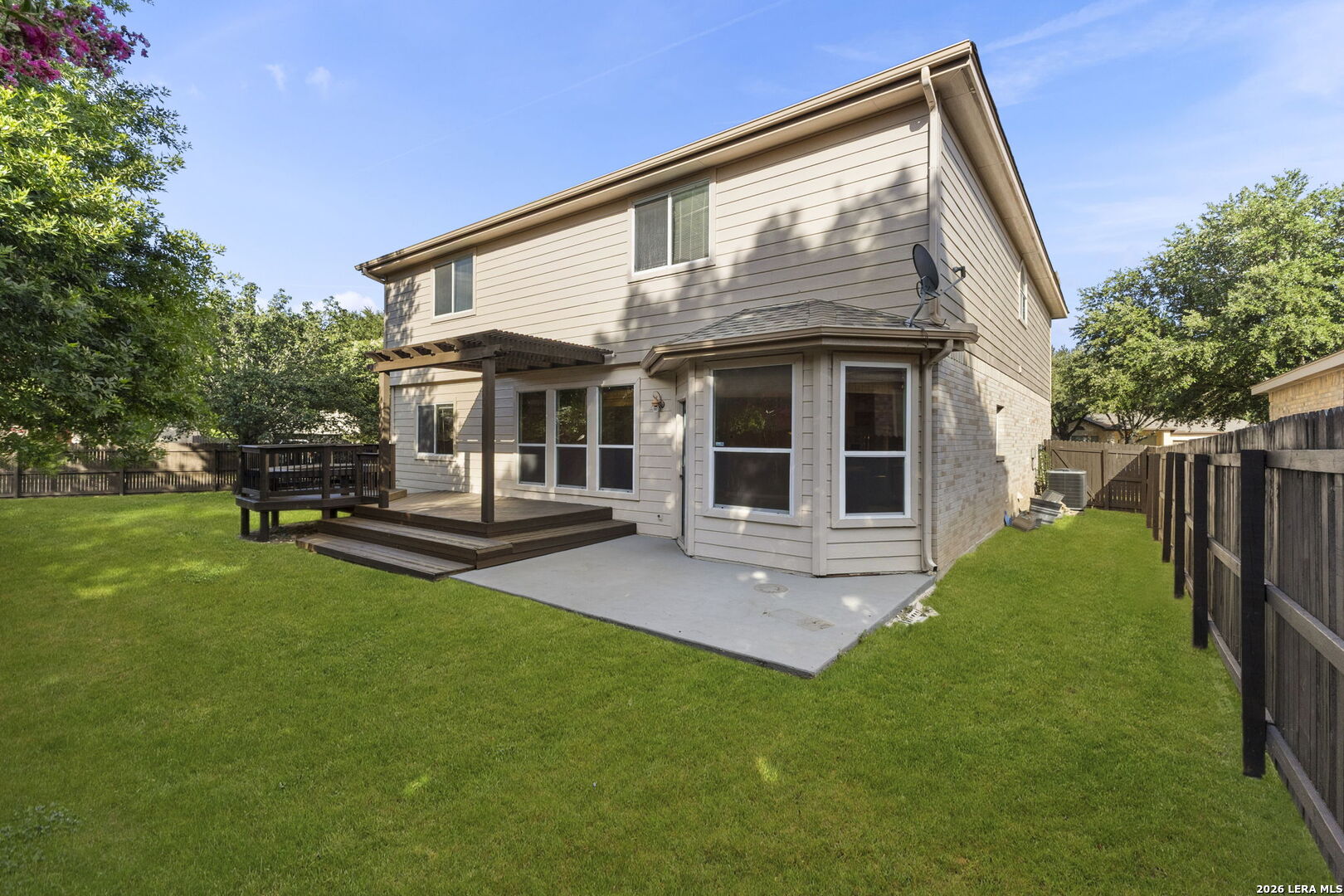 main property photo 34