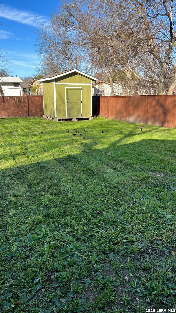 main property photo 5
