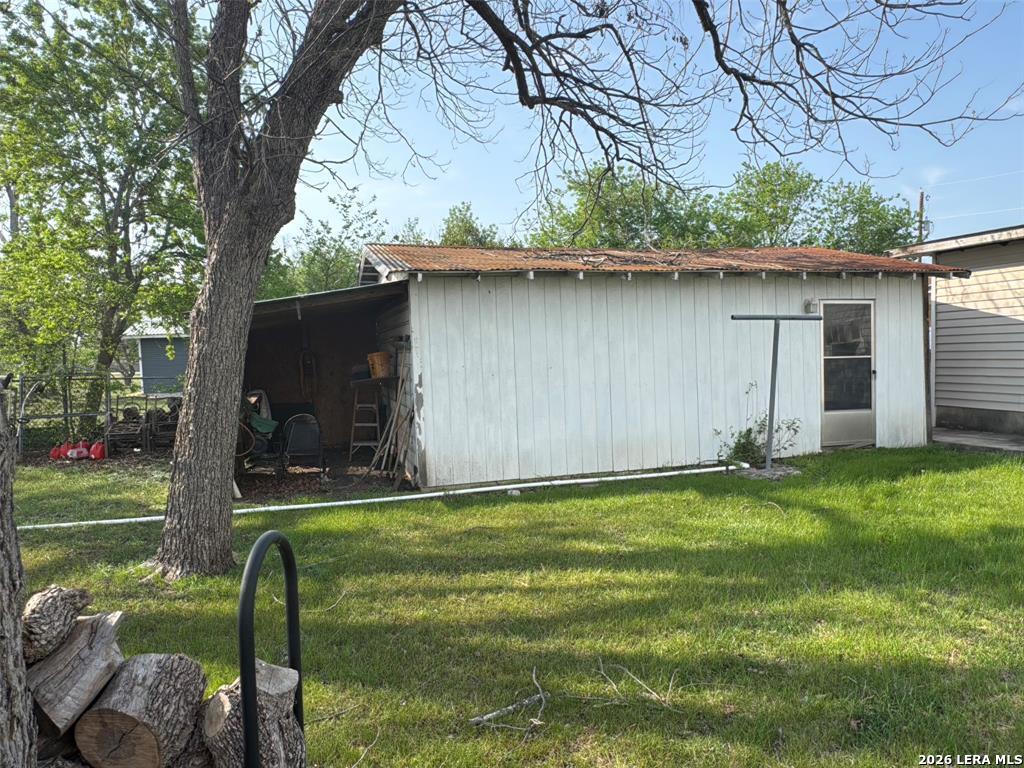main property photo 18