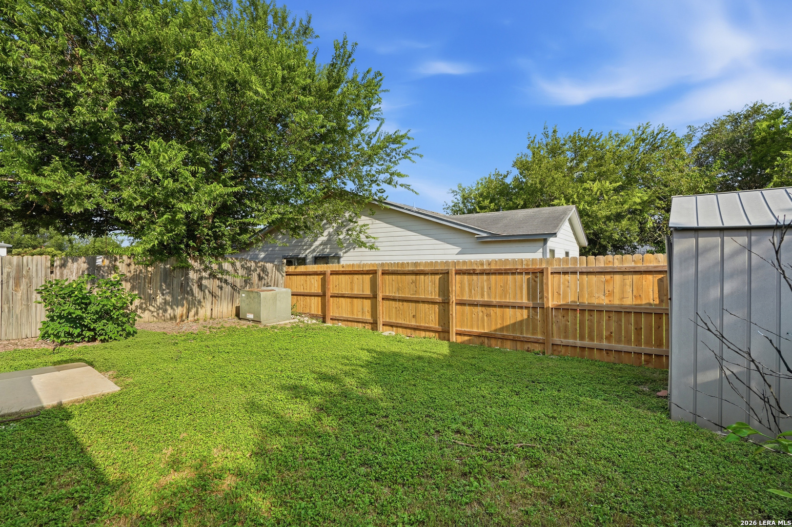 main property photo 16