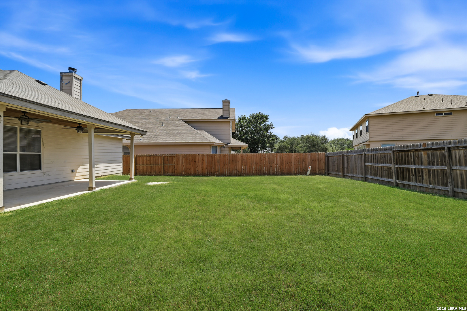 main property photo 27