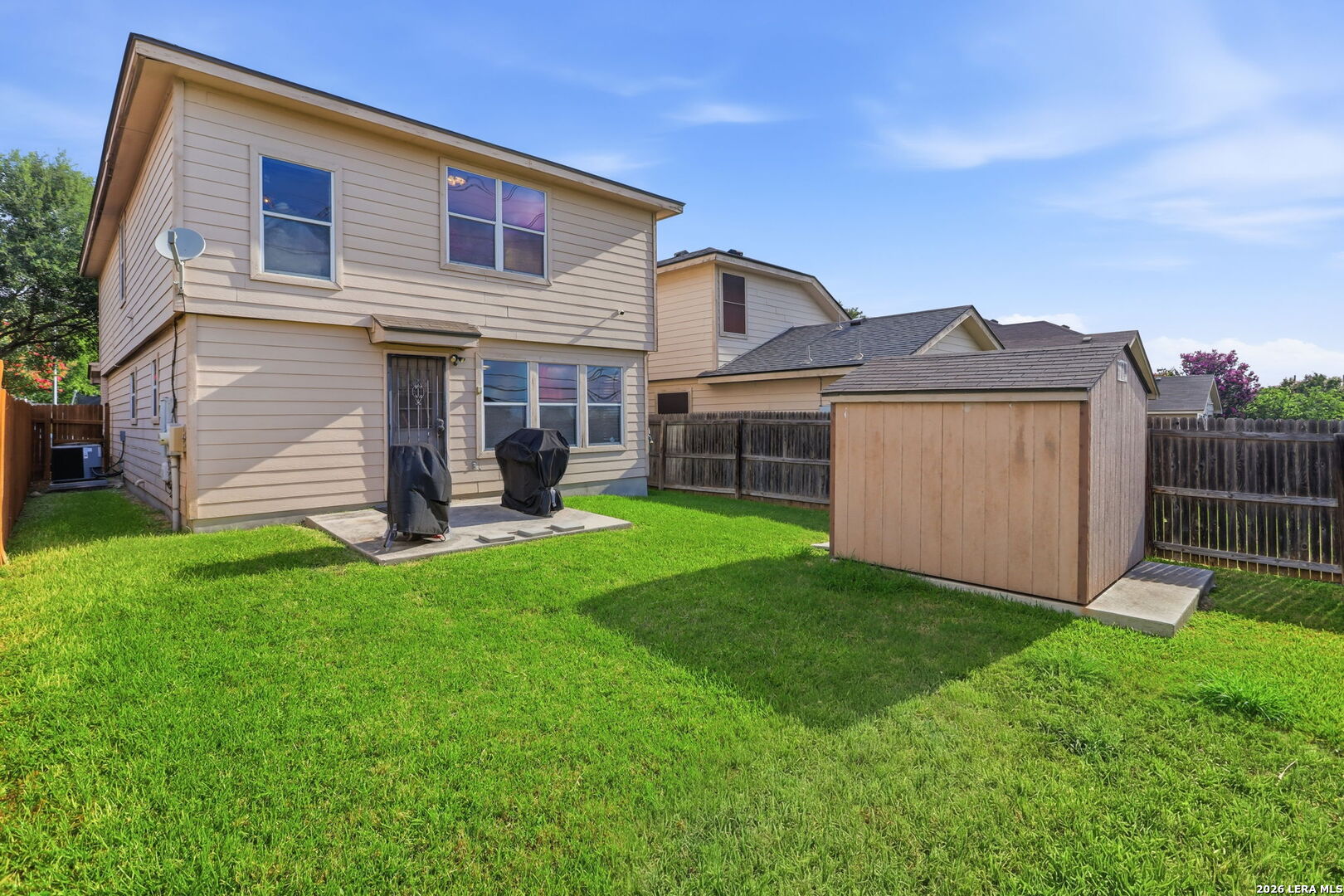 main property photo 19
