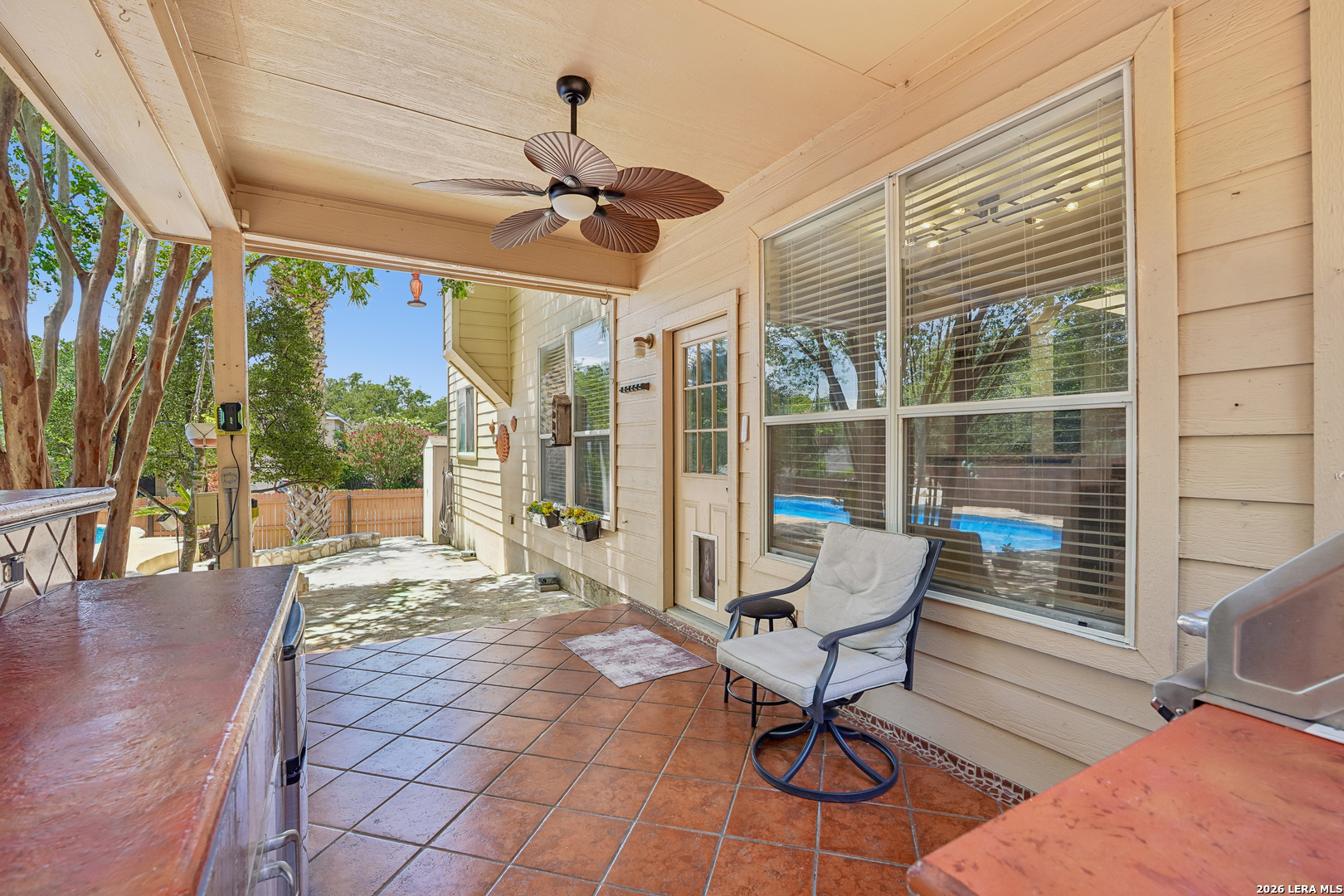 main property photo 50
