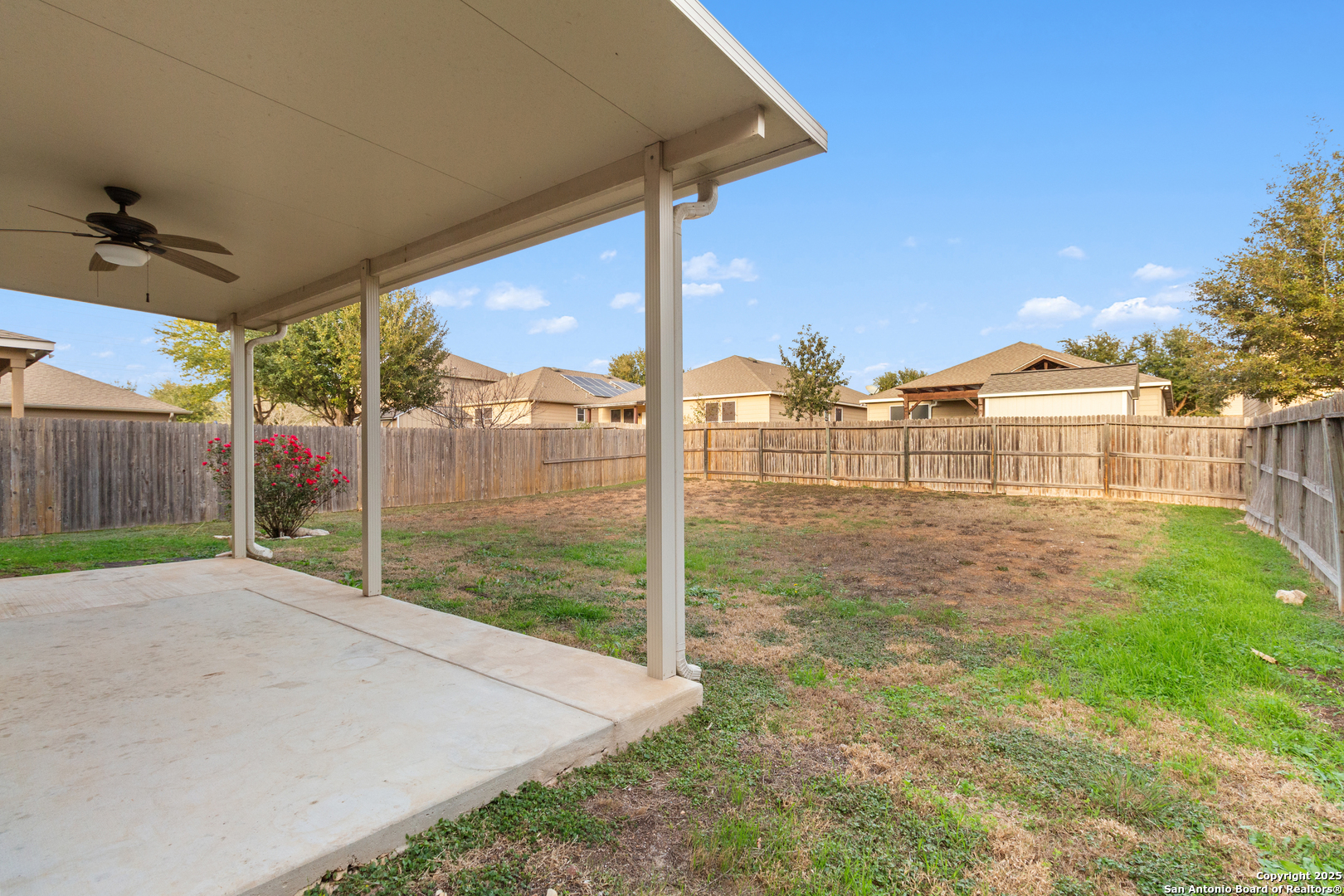 main property photo 23