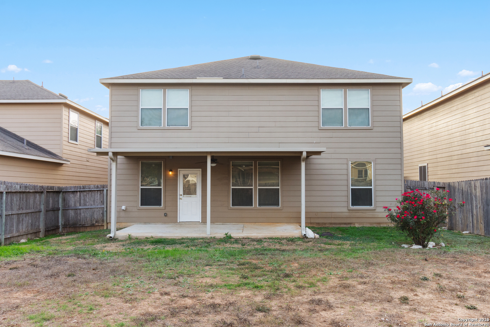 main property photo 24