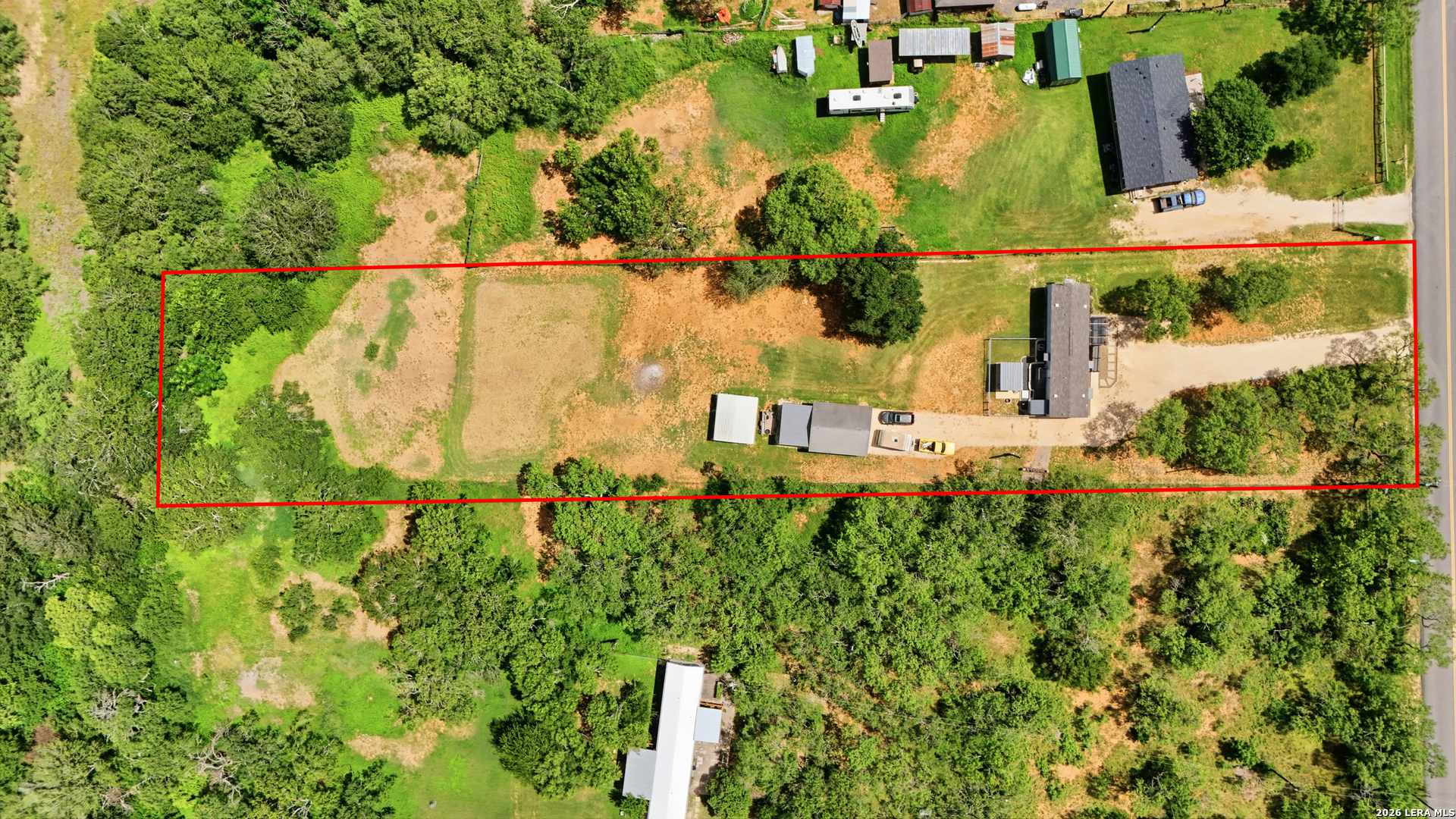 main property photo 34