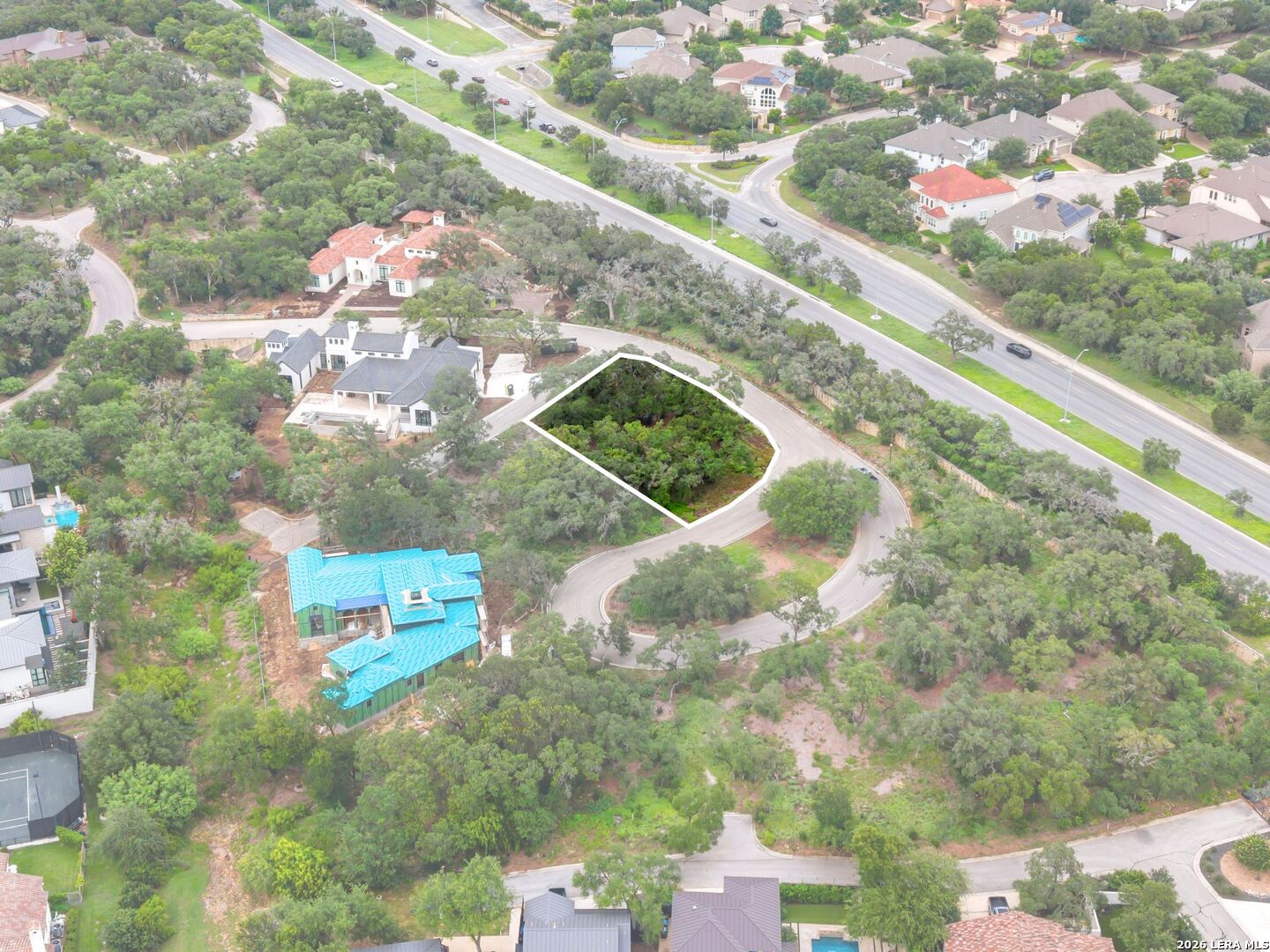 main property photo 2