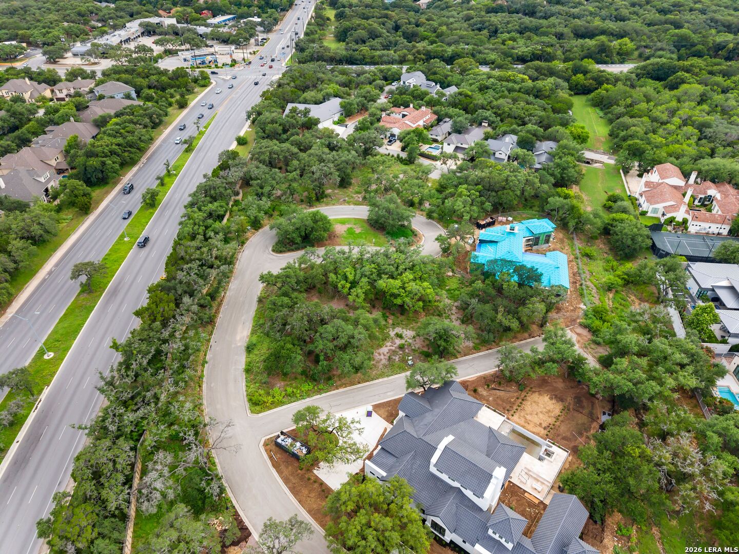 main property photo 4