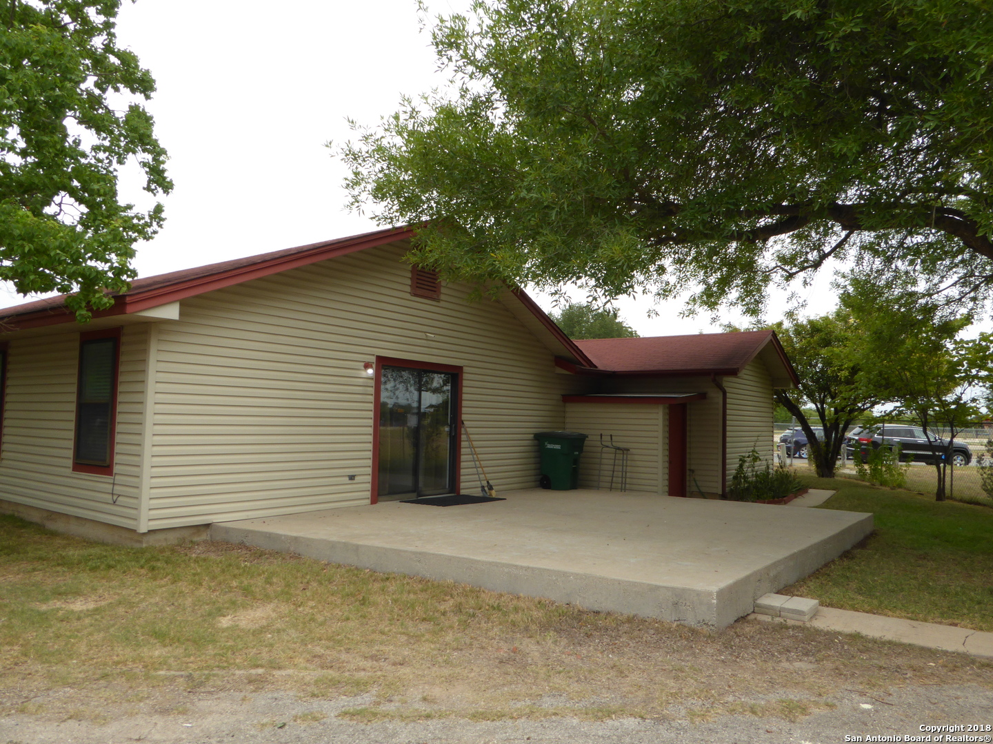 main property photo 21