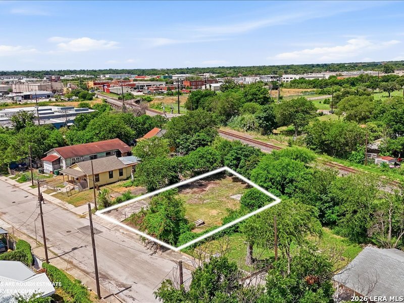 main property photo 17