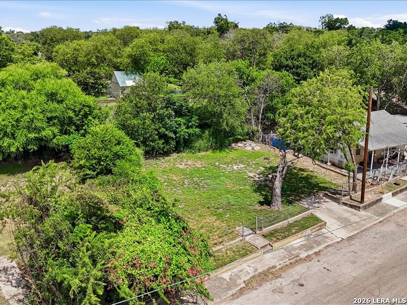 main property photo 10