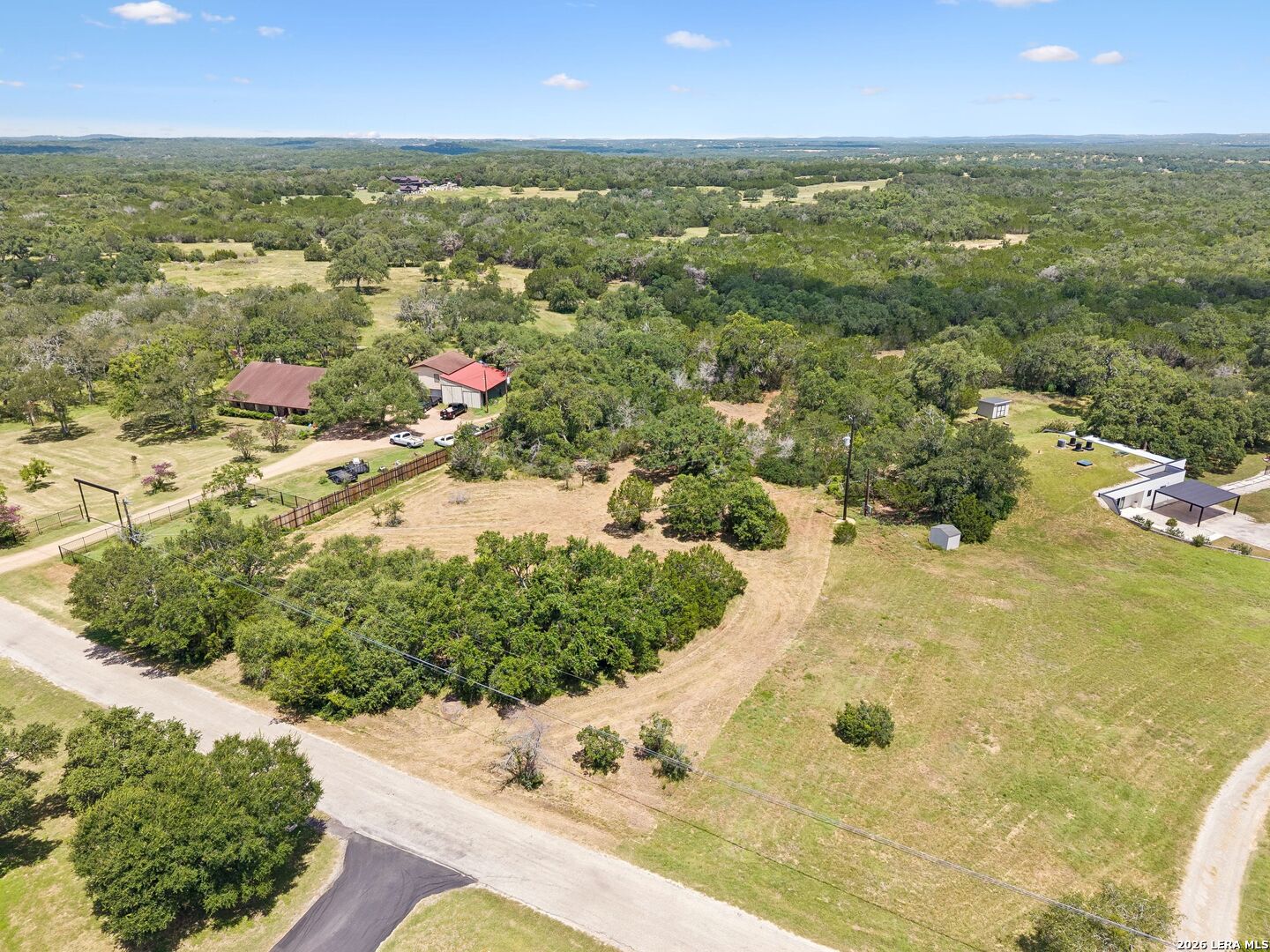 main property photo 7