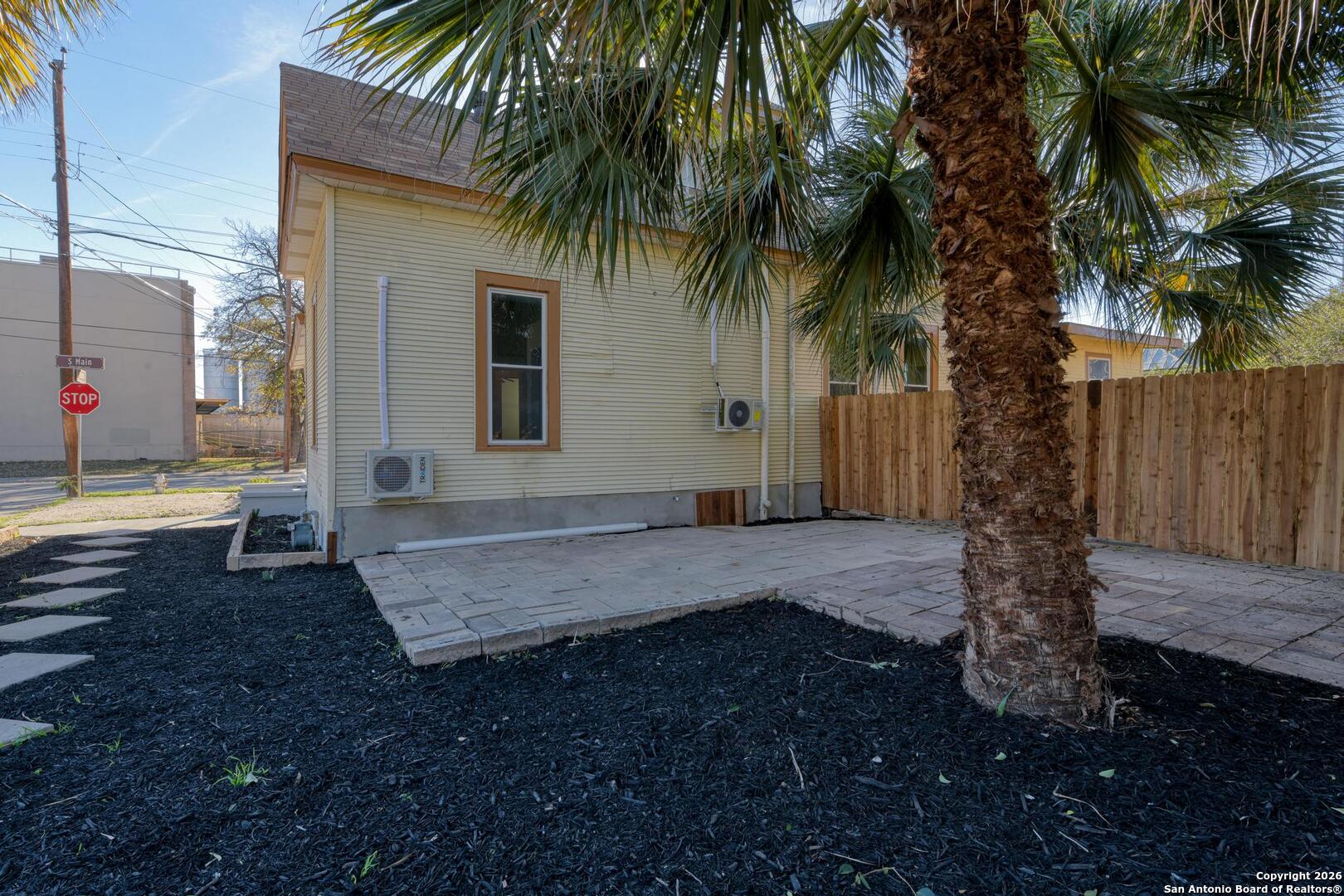 main property photo 34