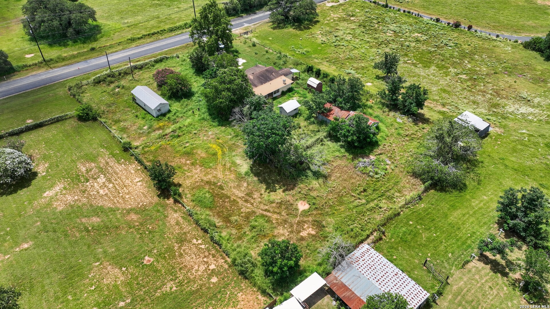 main property photo 24