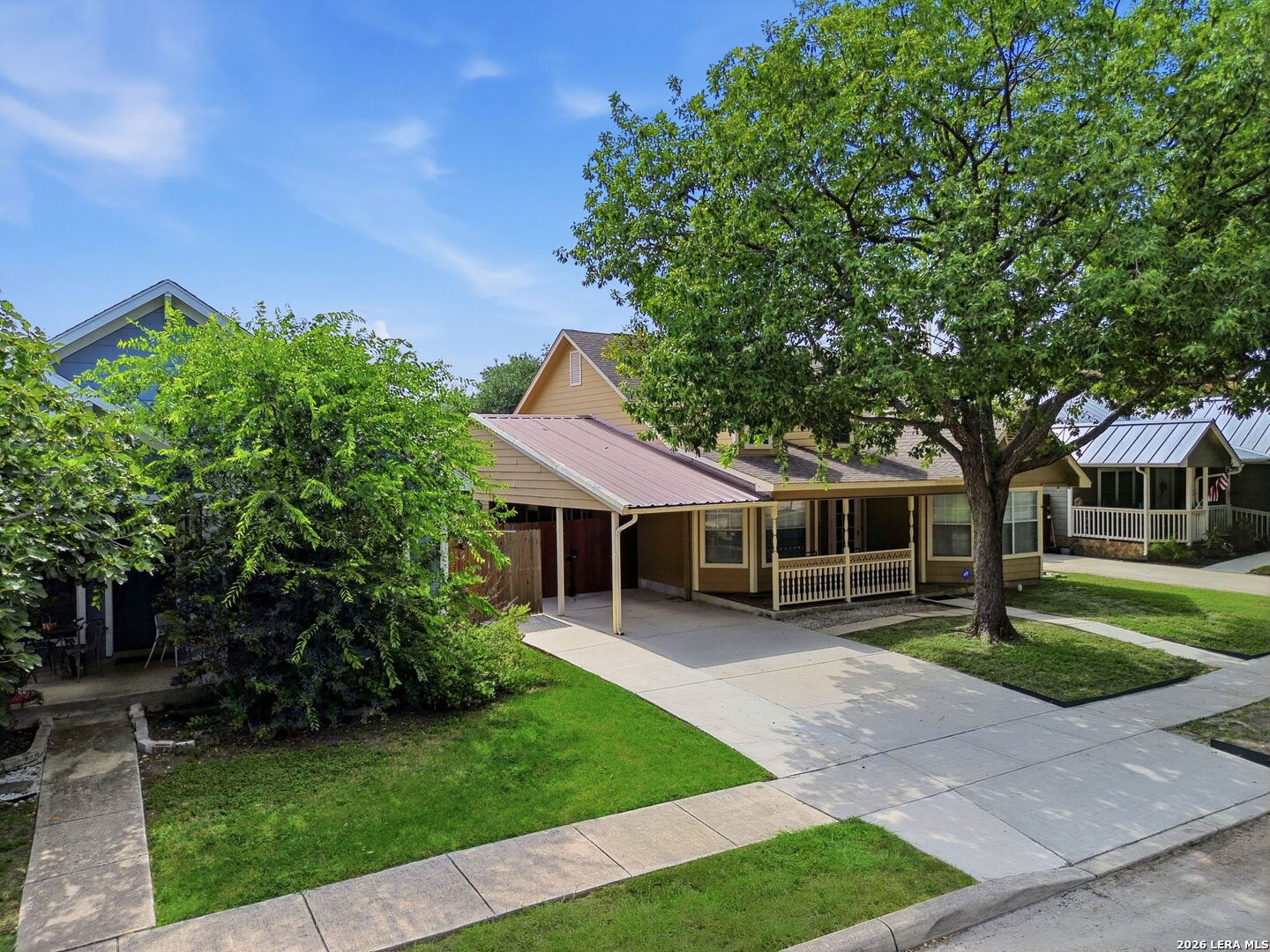 main property photo 3
