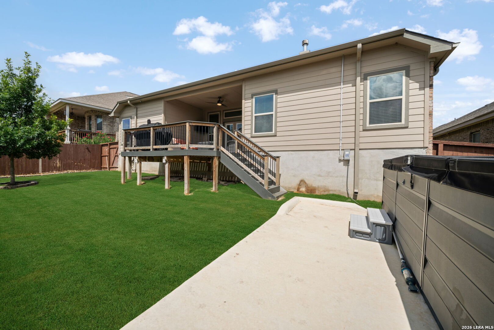 main property photo 31