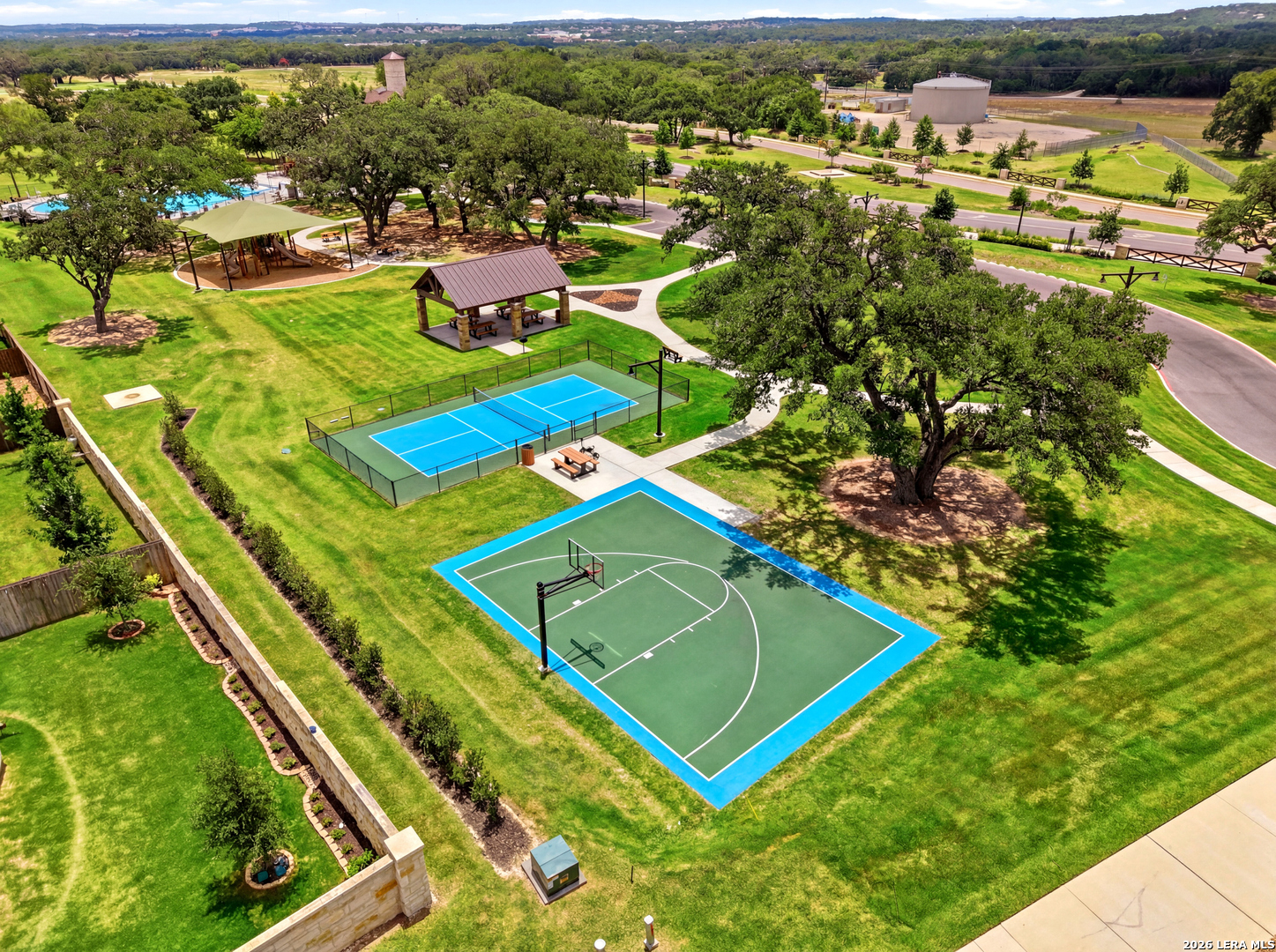 main property photo 43