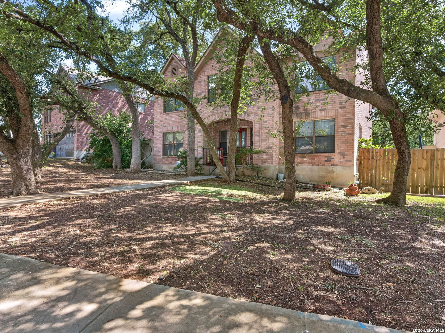 main property photo 2