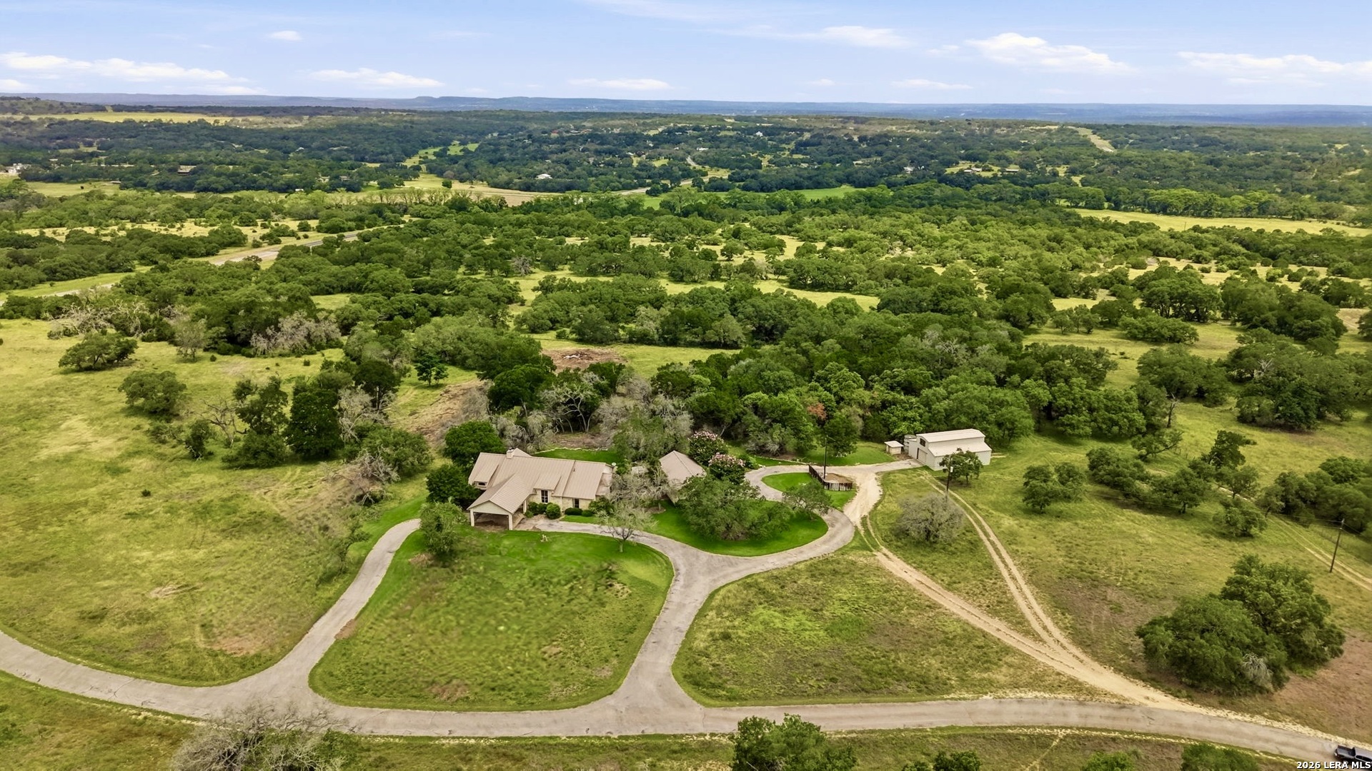 main property photo 37