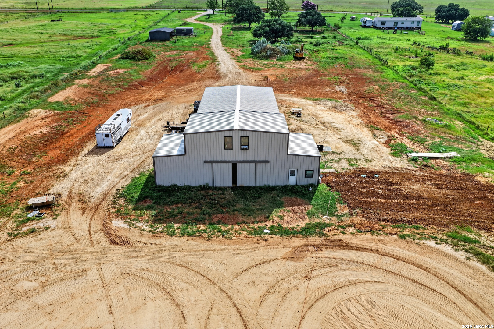 main property photo 14
